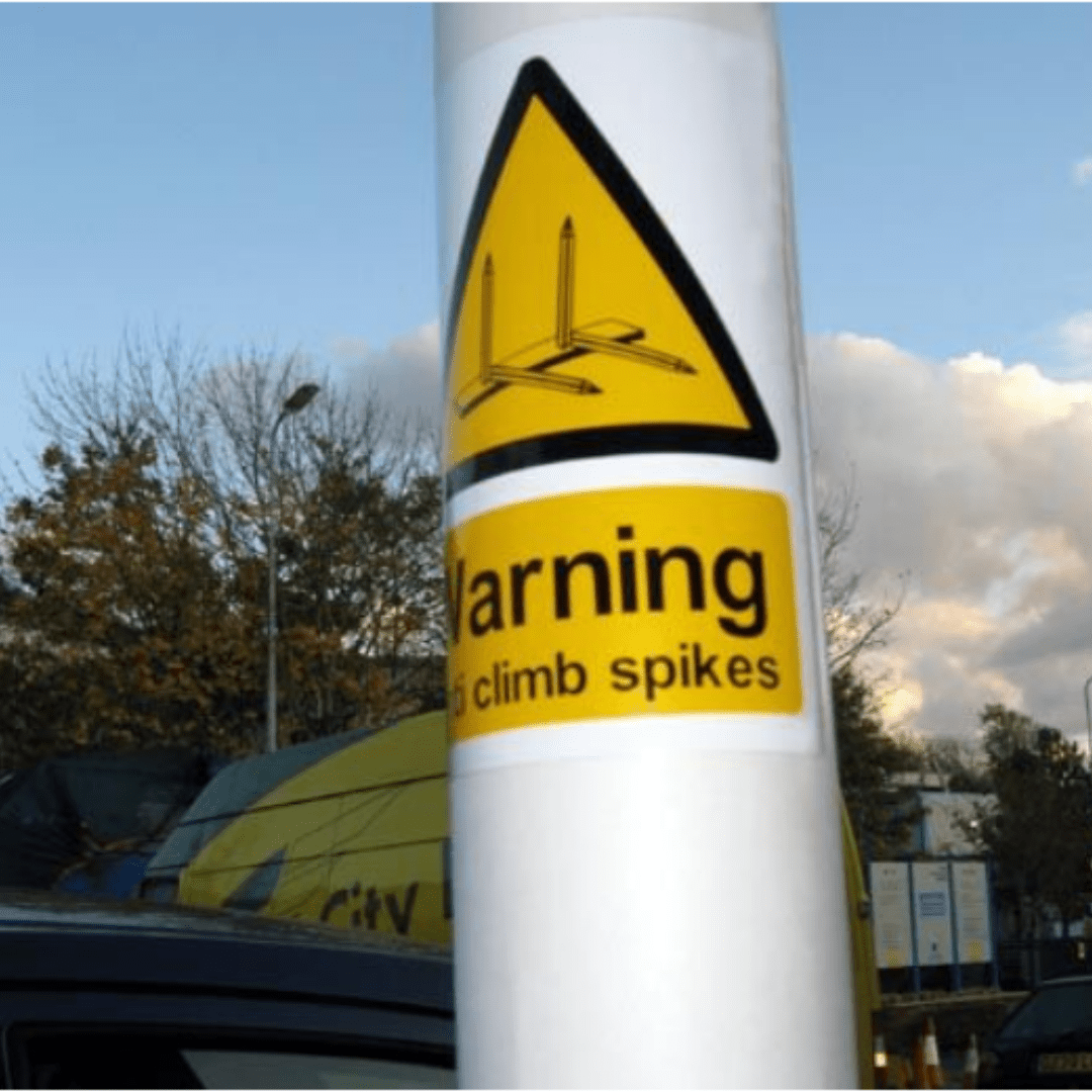 Large Anti Climb Spikes Warning Sign HiViz 200x150mm (Adhesiv-Flexi)